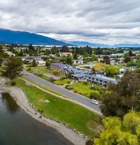 Milford sound southland accommodation